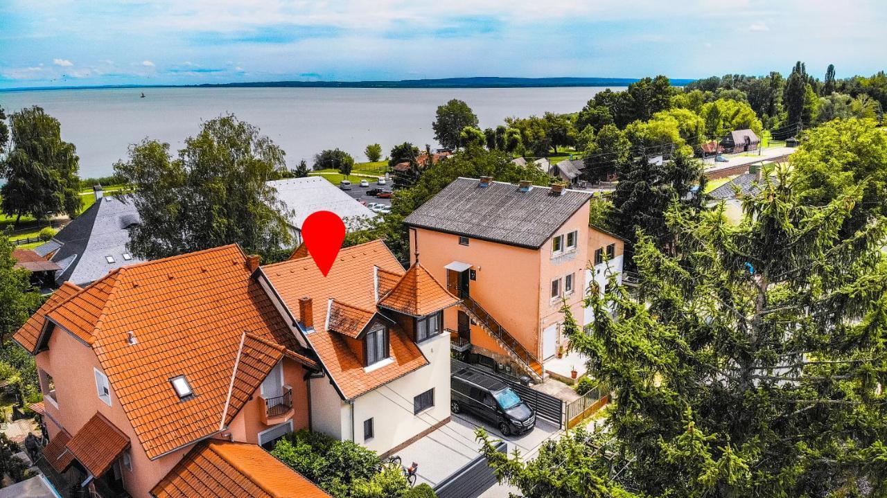 Kiss-Henezi Guest House Keszthely Buitenkant foto